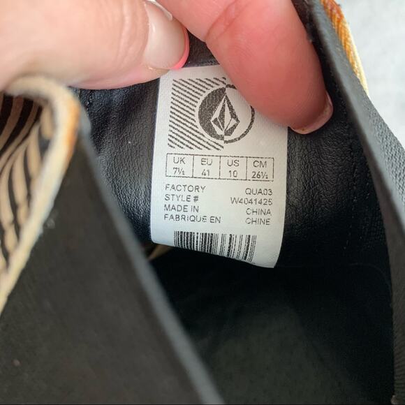 Volcom Killer Stripe Chelsea Ankle Bootie Size 10 - Picture 2 of 12